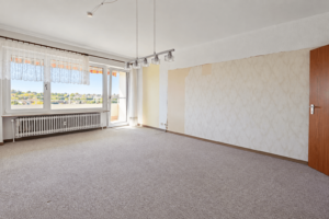 Helle und geräumige 3,5-Zimmer-Wohnung mit toller Aussicht!